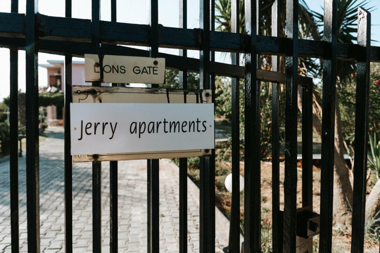 Jerry Apartments สโวโรนาตา ภายนอก รูปภาพ